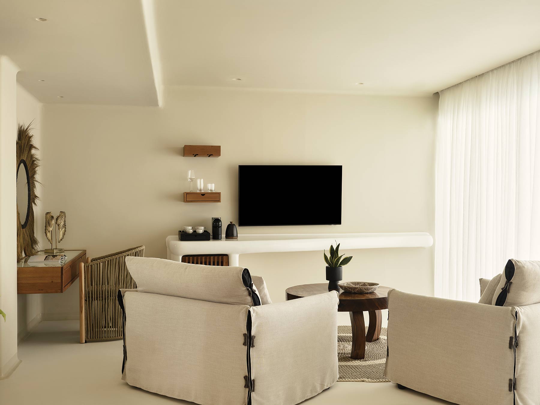 aya_resort_ayia_napa_cyprus_junior_garden_suite_private_pool_06