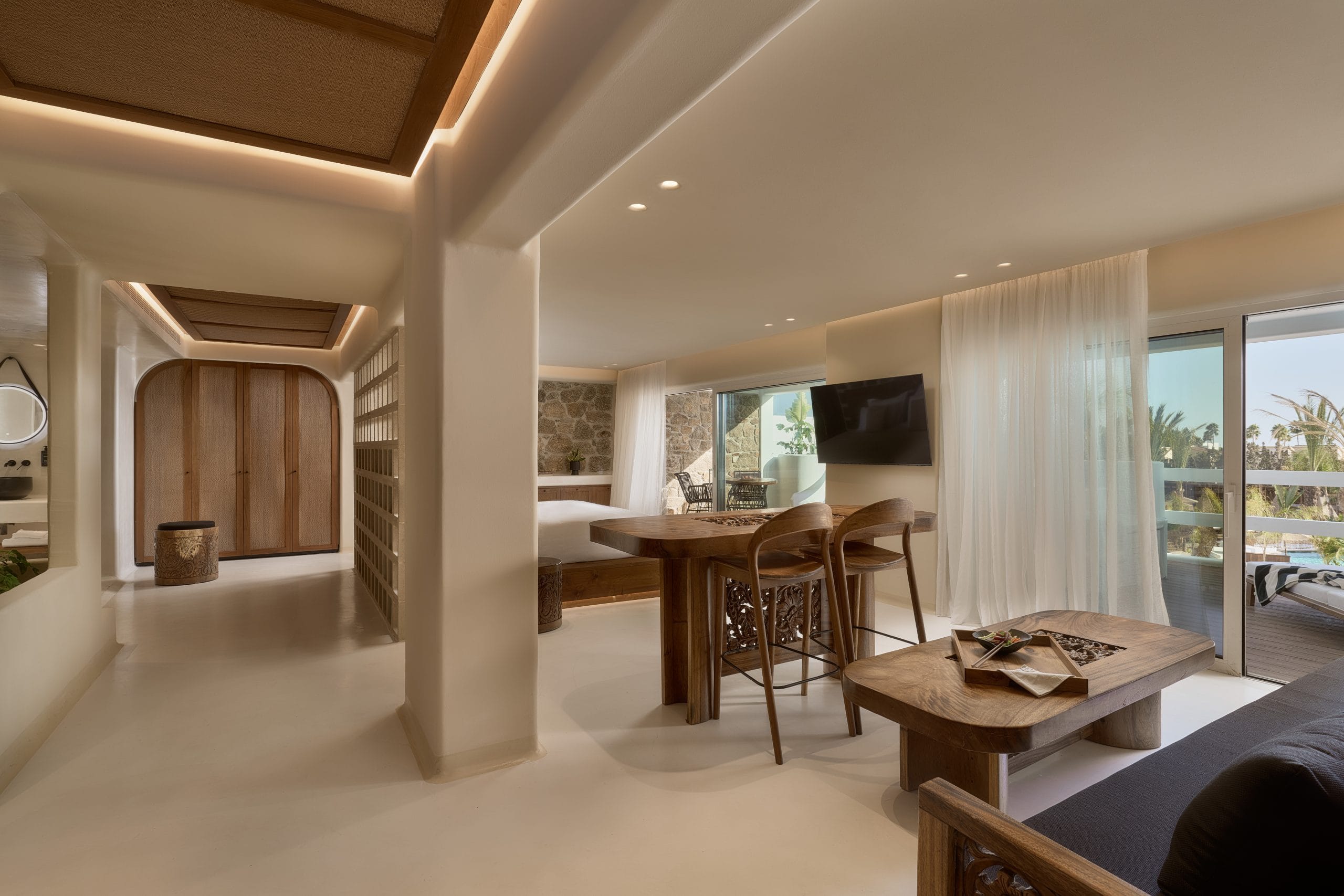 aya_resort_ayia_napa_cyprus_aya_suite_indonesian_style_bed_02