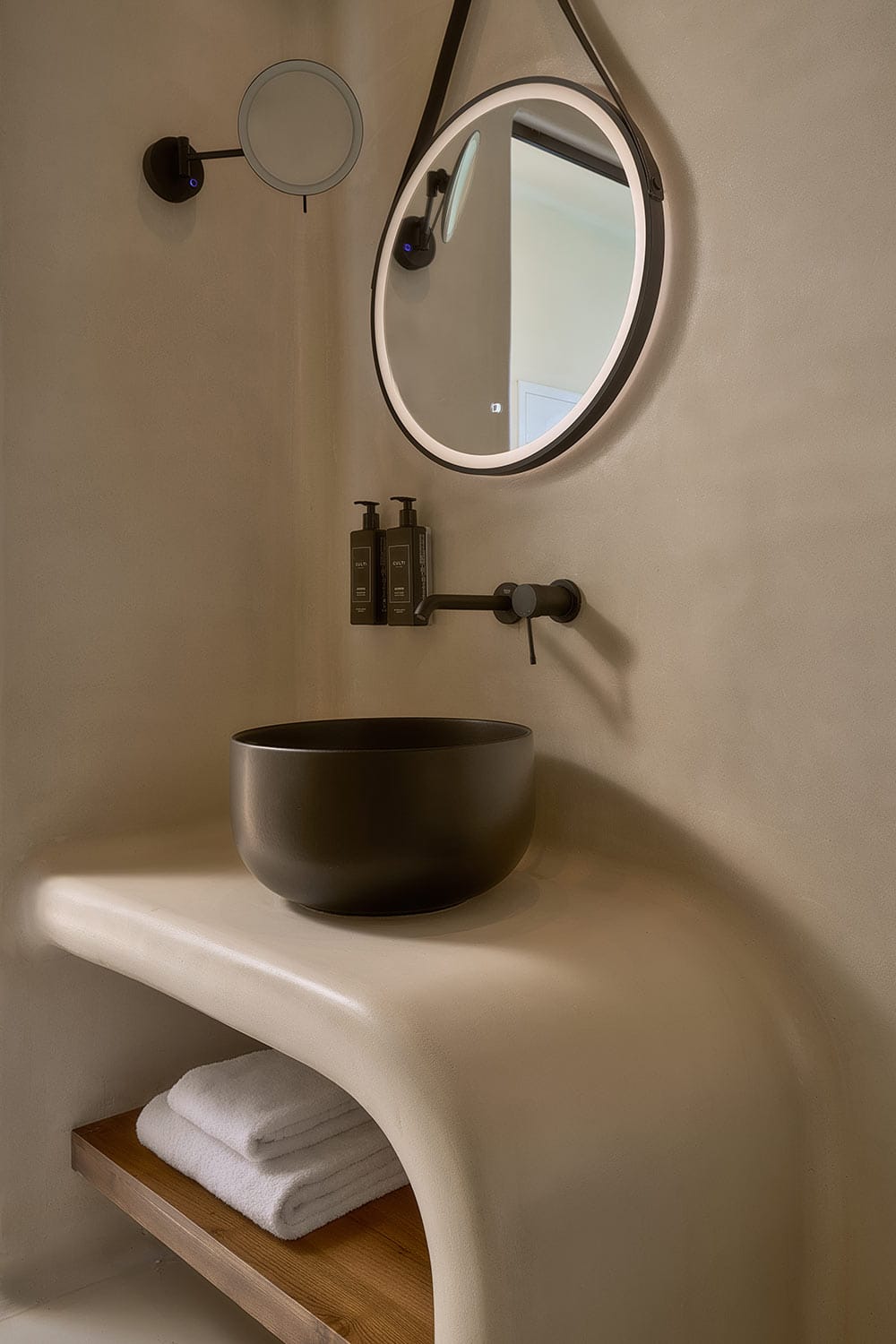 aya_resort_ayia_napa_cyprus_overwater_bugalow_6